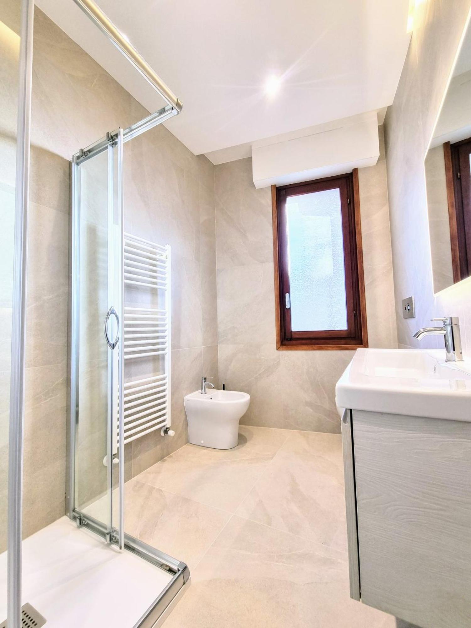 Le Grand Bleu Apartment *