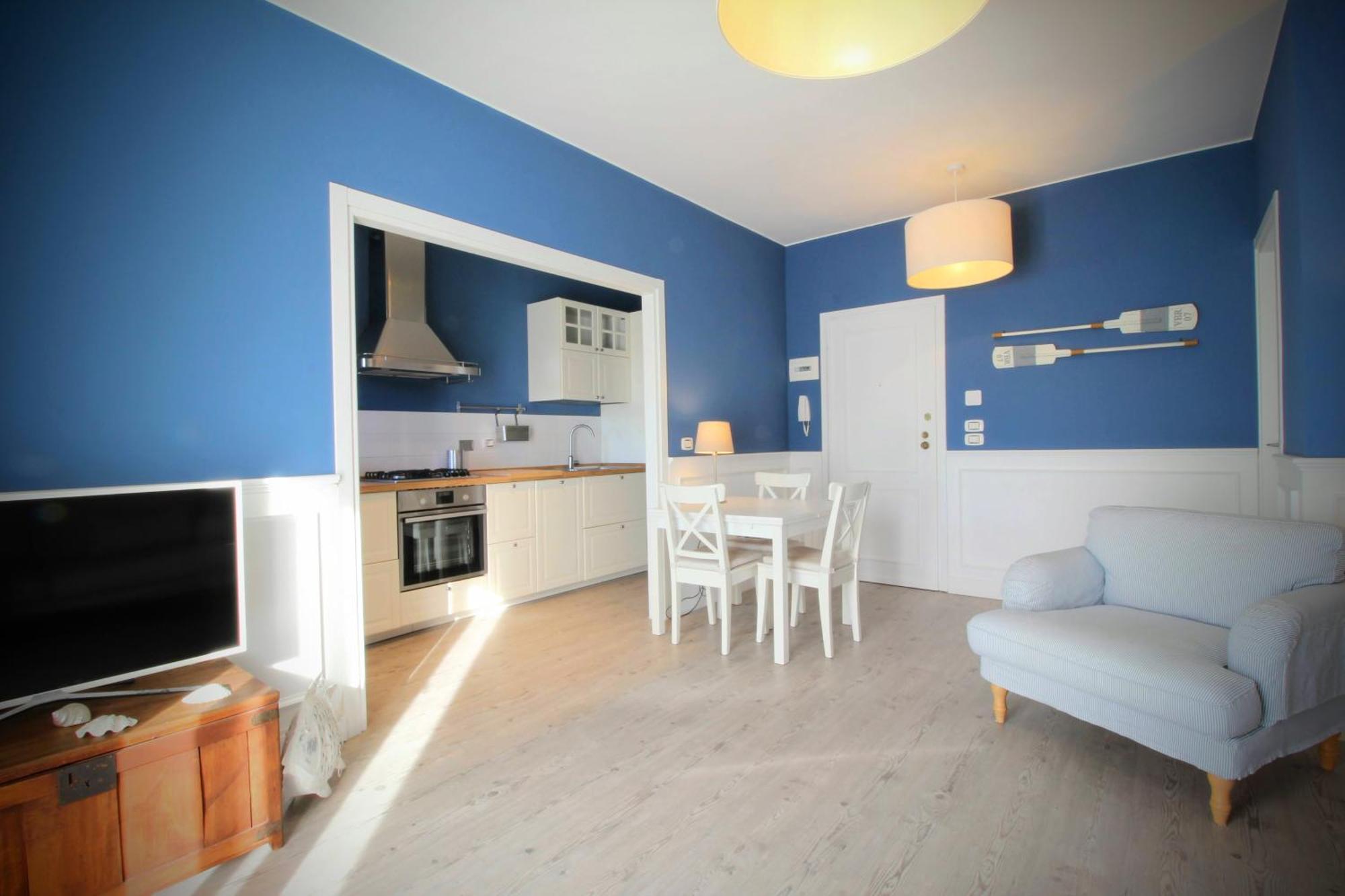 Le Grand Bleu Apartment *